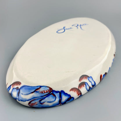 Hand-crafted porcelain platter with blue crab design