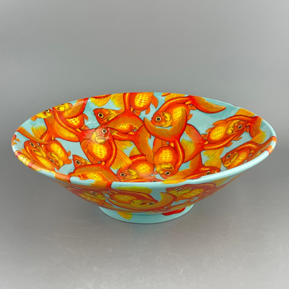 Porcelain bowl with hand-painted goldfish design